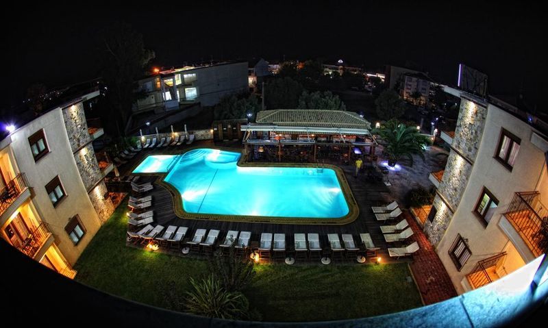 Nereides Hotel Hanioti Exterior foto