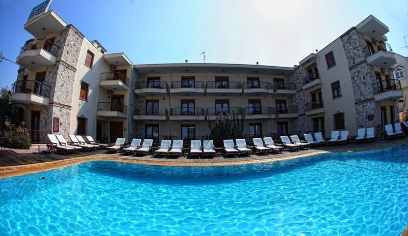 Nereides Hotel Hanioti Exterior foto